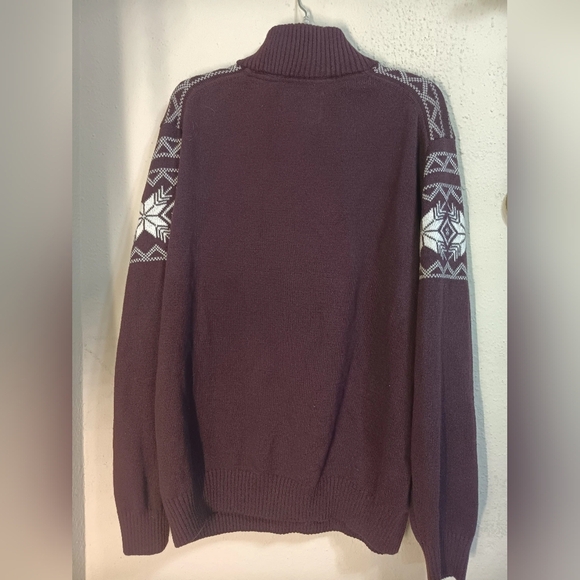 Weatherproof Men's Burgundy Snowflake Zip-Up Sweater - Picture 6 of 8